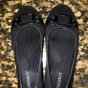 Aerosoles Black Flats w/ Silver Buckle size 7.5